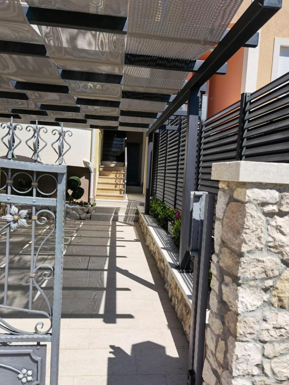 Apartments Annie Rogoznica  Exterior foto